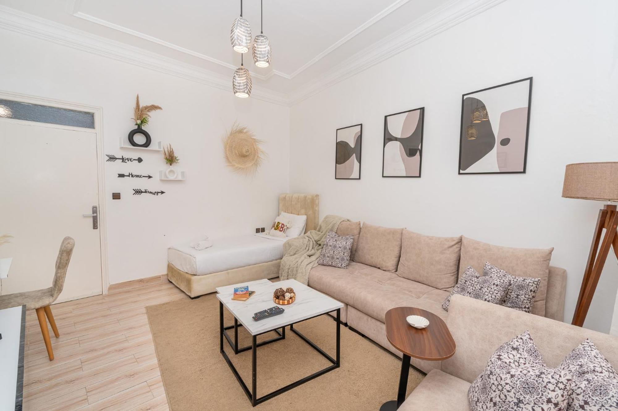 Appartement Ensolleille Au Coeur De Tanger Buitenkant foto