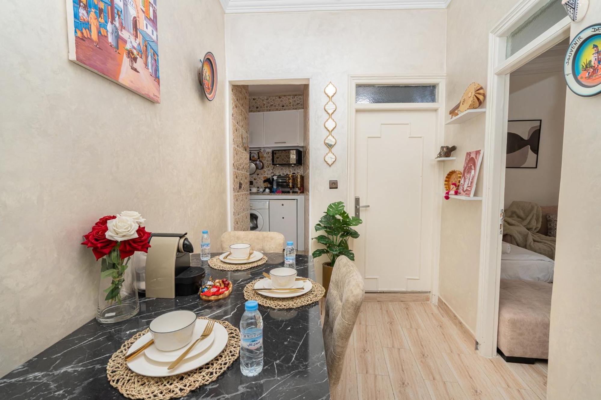 Appartement Ensolleille Au Coeur De Tanger Buitenkant foto