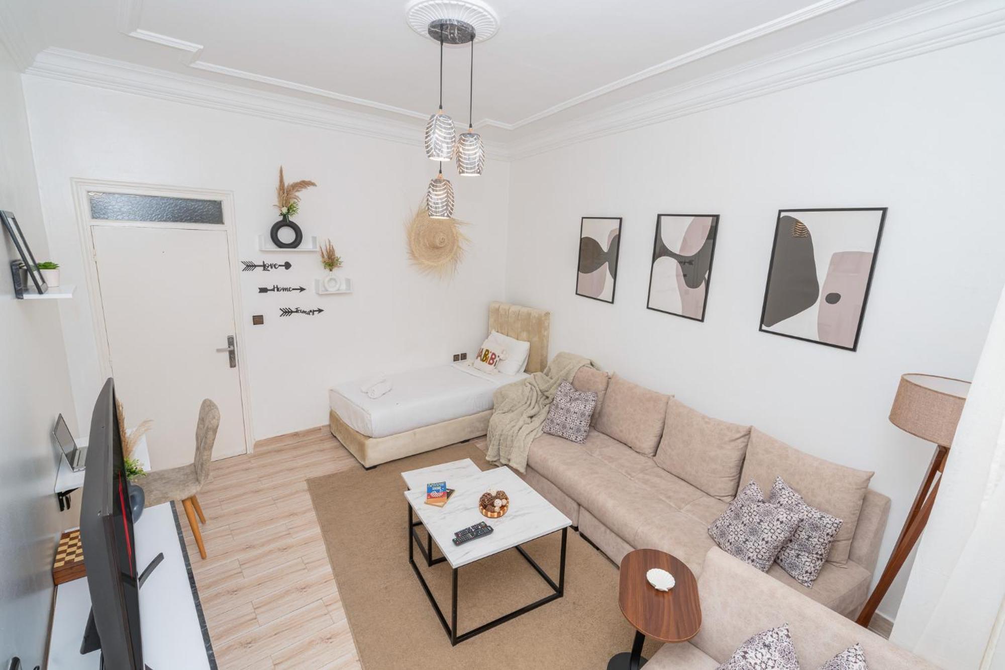 Appartement Ensolleille Au Coeur De Tanger Buitenkant foto